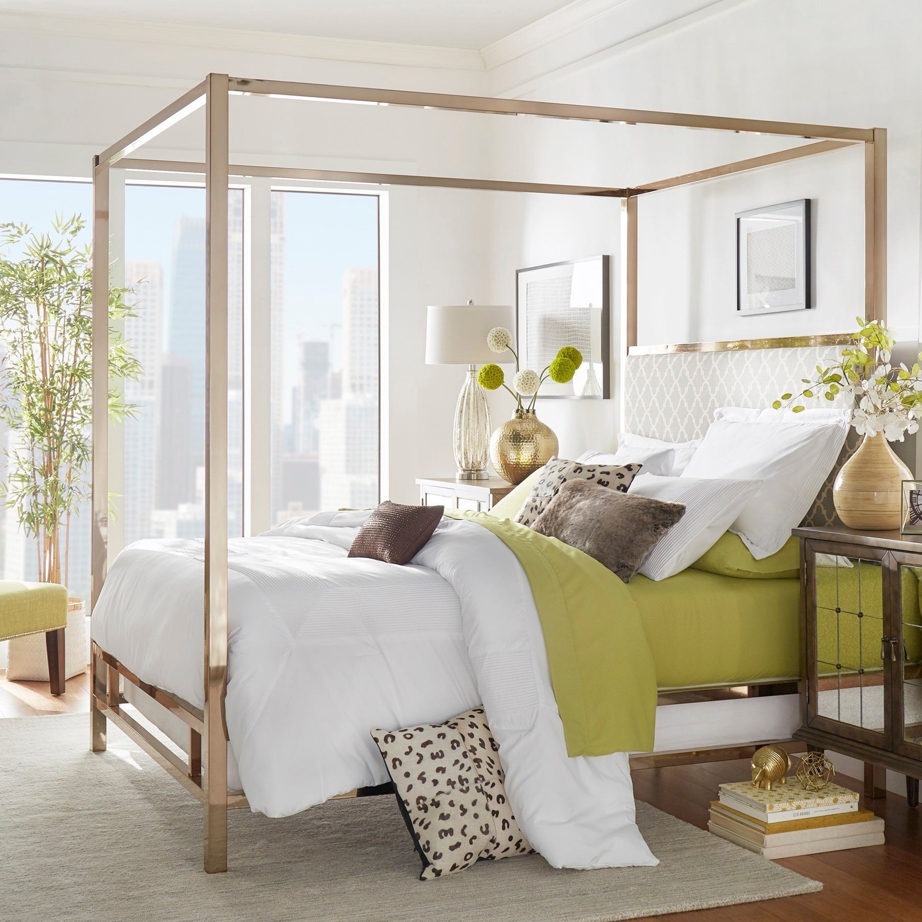 gold canopy bed king