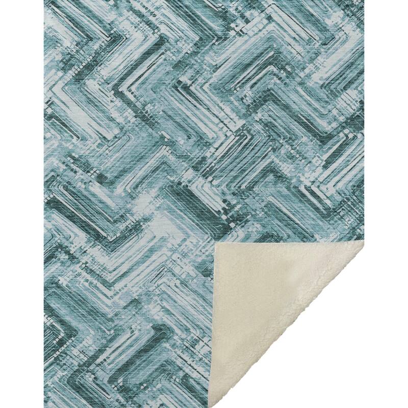Premium Machine Washable Modern Chevron Sherpa Throw Blanket