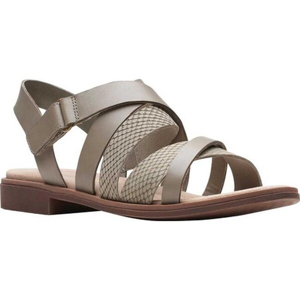 clarks nubuck sandals