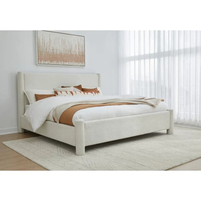 Milan Upholstered Platform Bed in Cottage Cheese Boucle (King)
