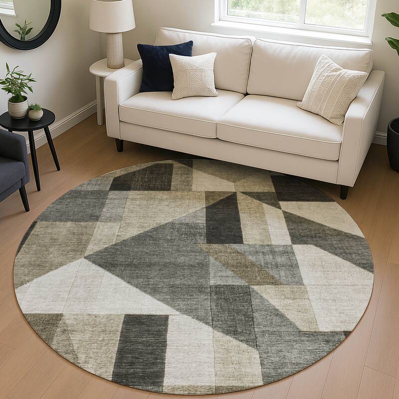Machine Washable Indoor/ Outdoor Modern Geo Chantille Rug