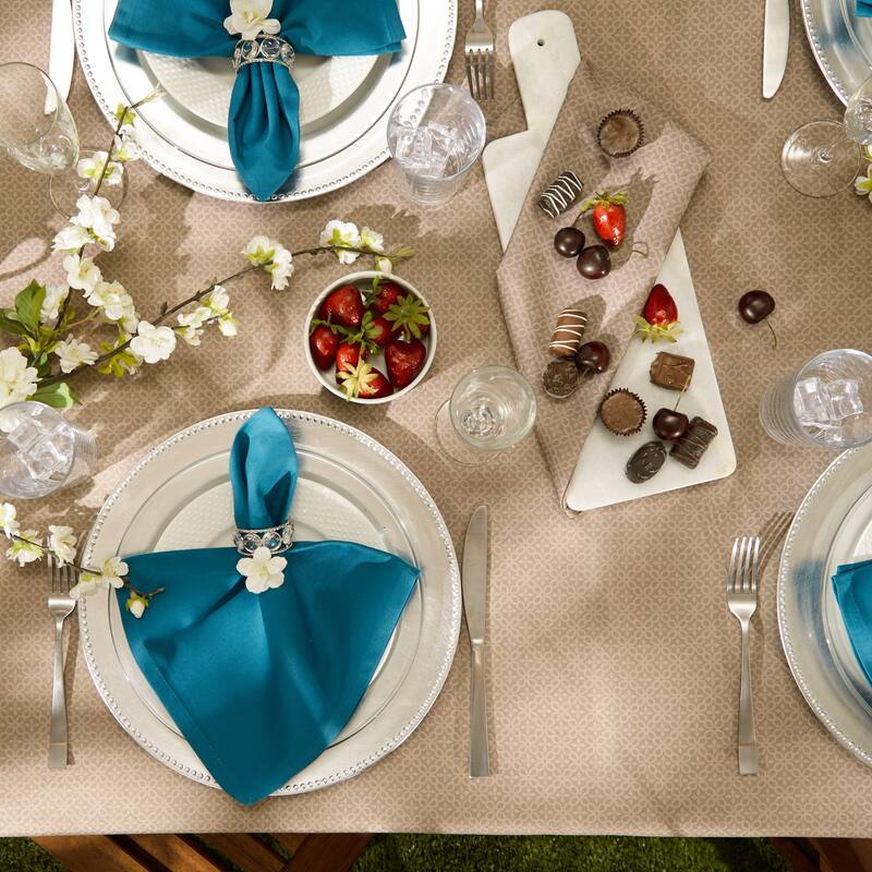 DII Stone Tonal Lattice Print Outdoor Tablecloth With Zipper 60 Round