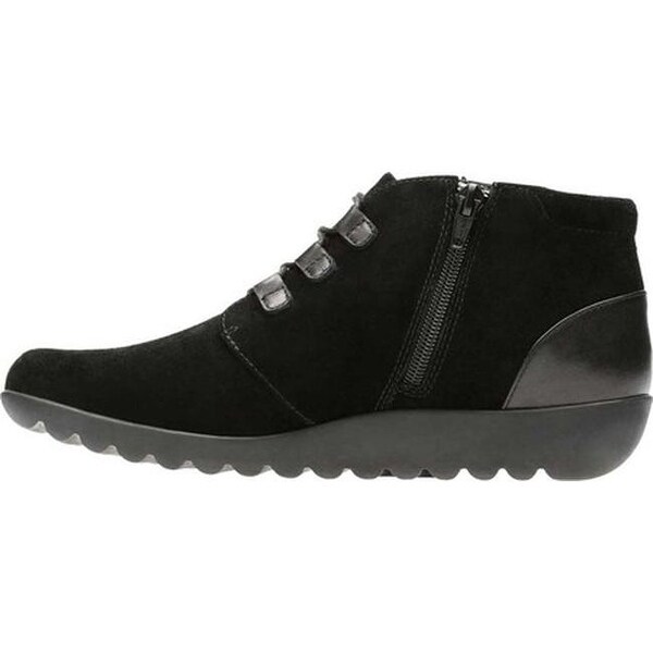 womens black suede chukka boots