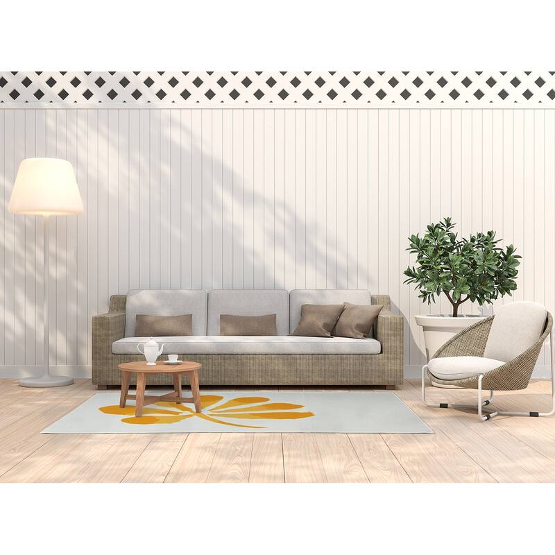 Petals Spring Chenille Indoor/Outdoor Rug