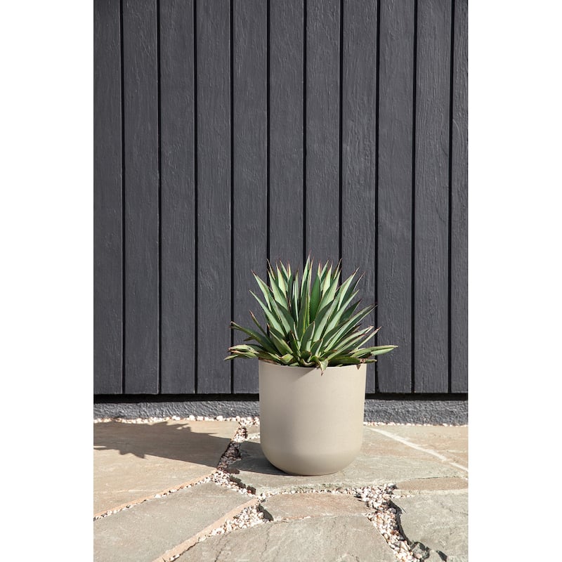 Pure Series Kona Modern Round Planter