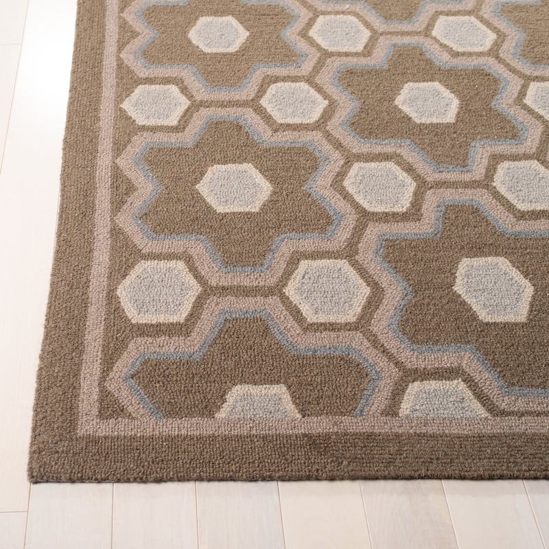 Martha Stewart by SAFAVIEH Puzzle Geometric Wool Rug