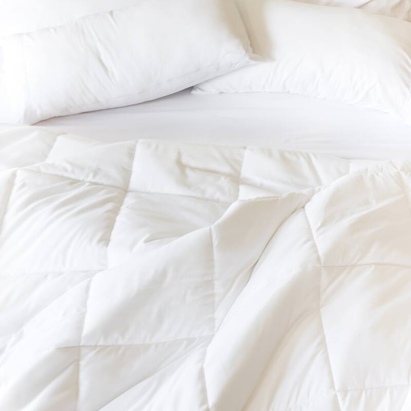 Jennifer Adams Lux Down Alternative Duvet Insert / Comforter