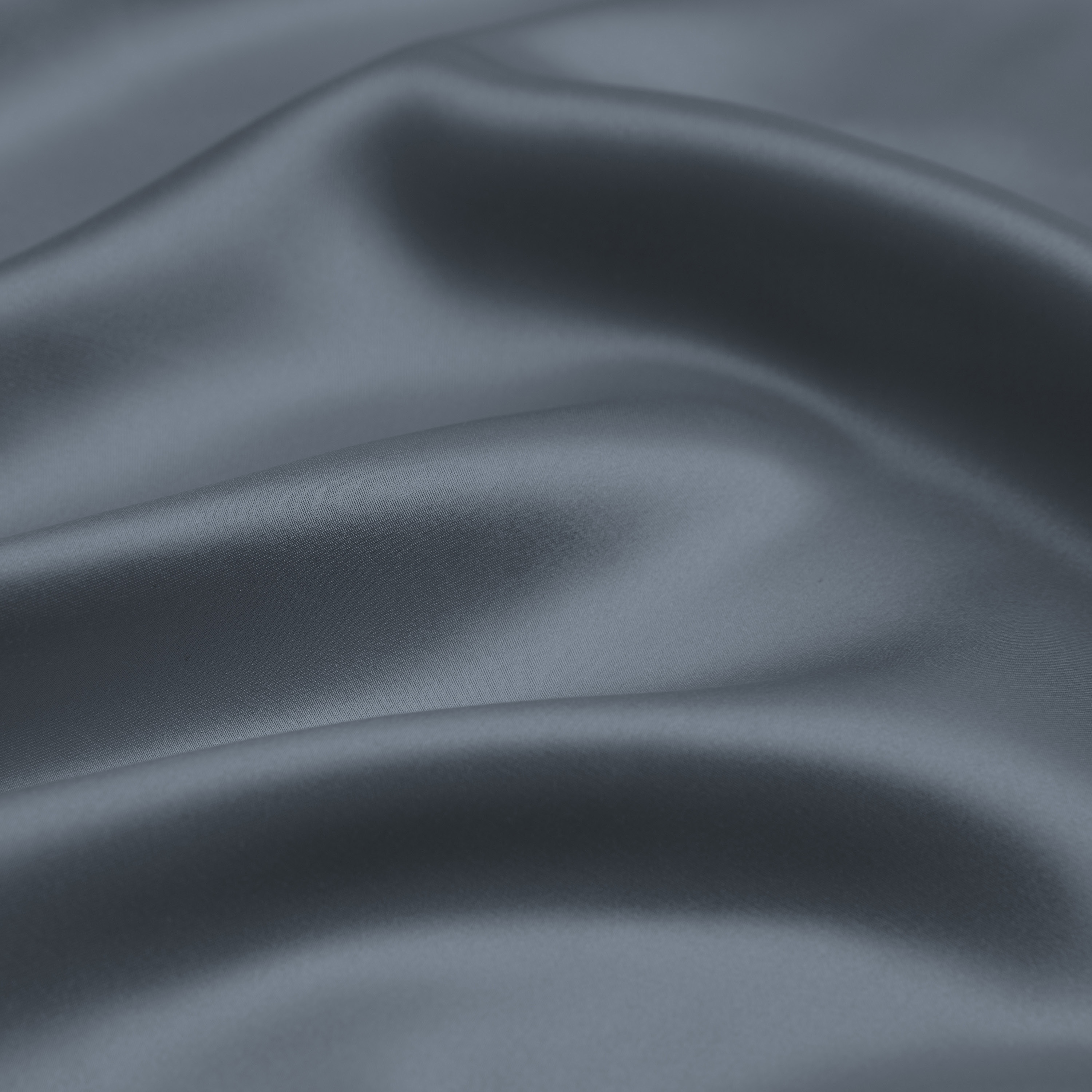 Becky Cameron 100% Mulberry Silk Zippered Pillowcase