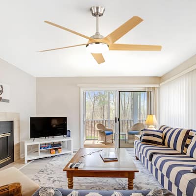 52 Inch Reversible Ceiling Fan with LED Light and Remote Control, Indoor/Outdoor Low Profile Ceiling Fan, Ultra Quiet DC Motor