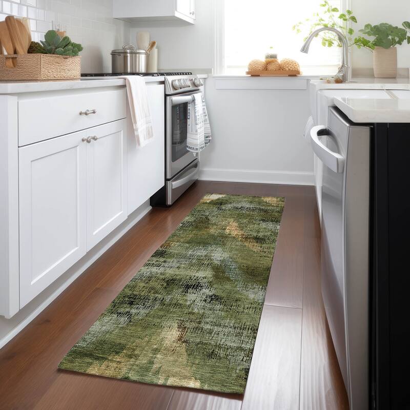 Machine Washable Indoor/ Outdoor Chantille Distressed Chevron Rug
