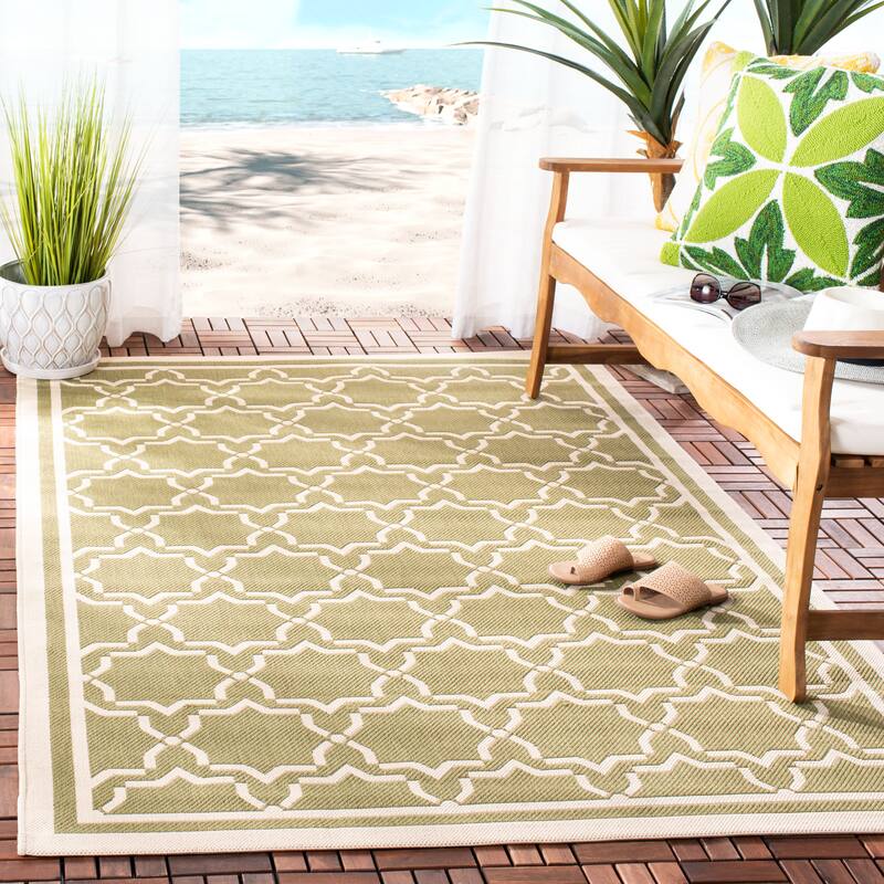 SAFAVIEH Courtyard Gulsin Indoor/ Outdoor Waterproof Patio Backyard Rug - 5'3" x 7'7" - Green/Beige