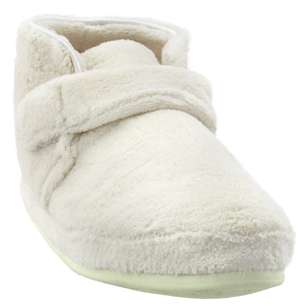 daniel green slippers dillards