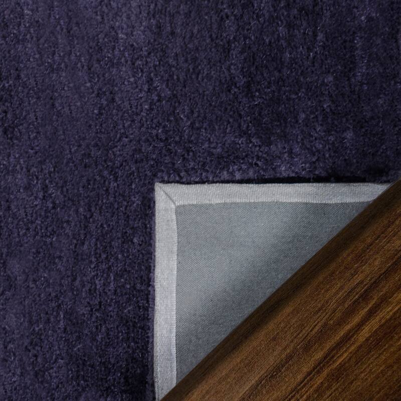 Superior Hand-tufted Plush Solid Shag Indoor Area Rug