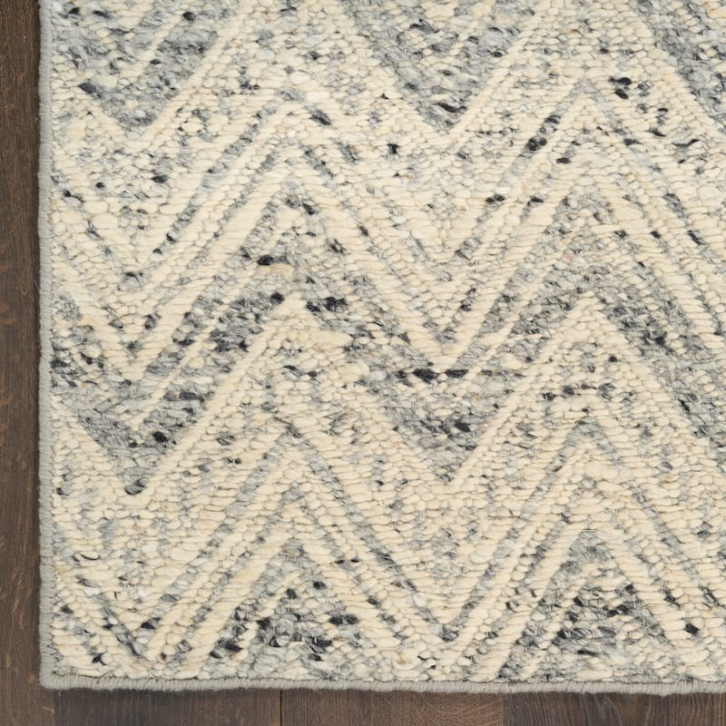 DKNY Pure Purl Modern Chevron Indoor Rug