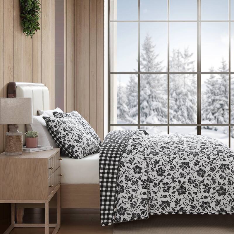 Eddie Bauer Woodblock Floral Flannel Black Quilt Set