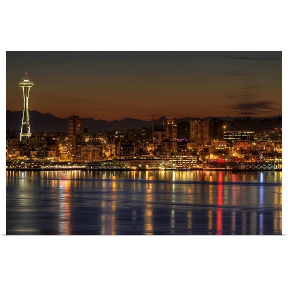 Seattle skyline with Space Needle on Puget Sound from Alki ...