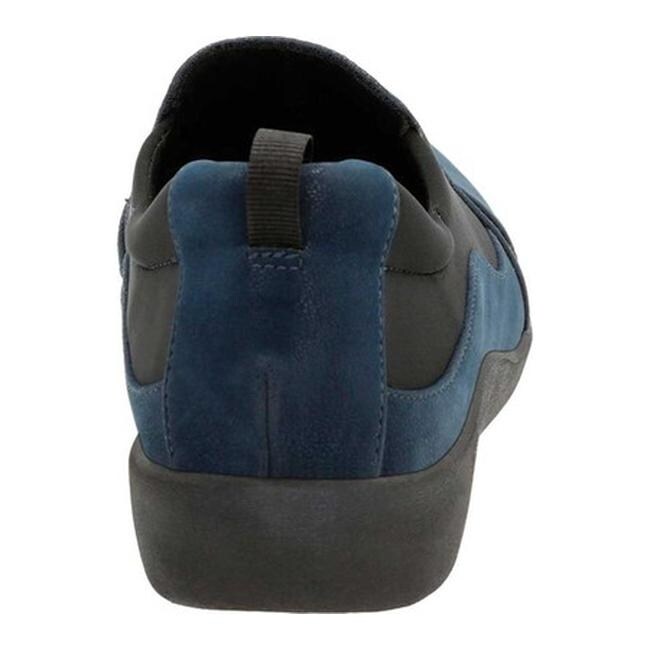 clarks sillian paz navy