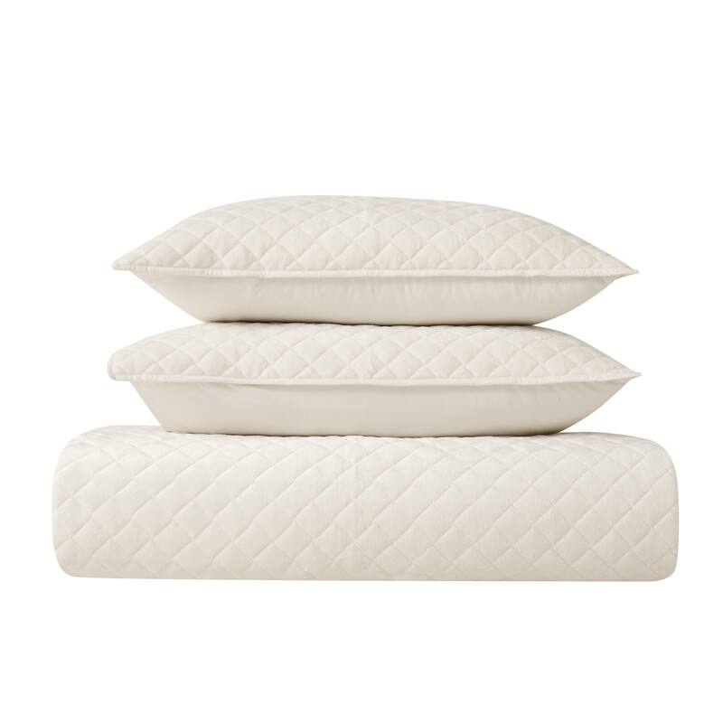 Royal Velvet Diamond Velvet Quilt Set