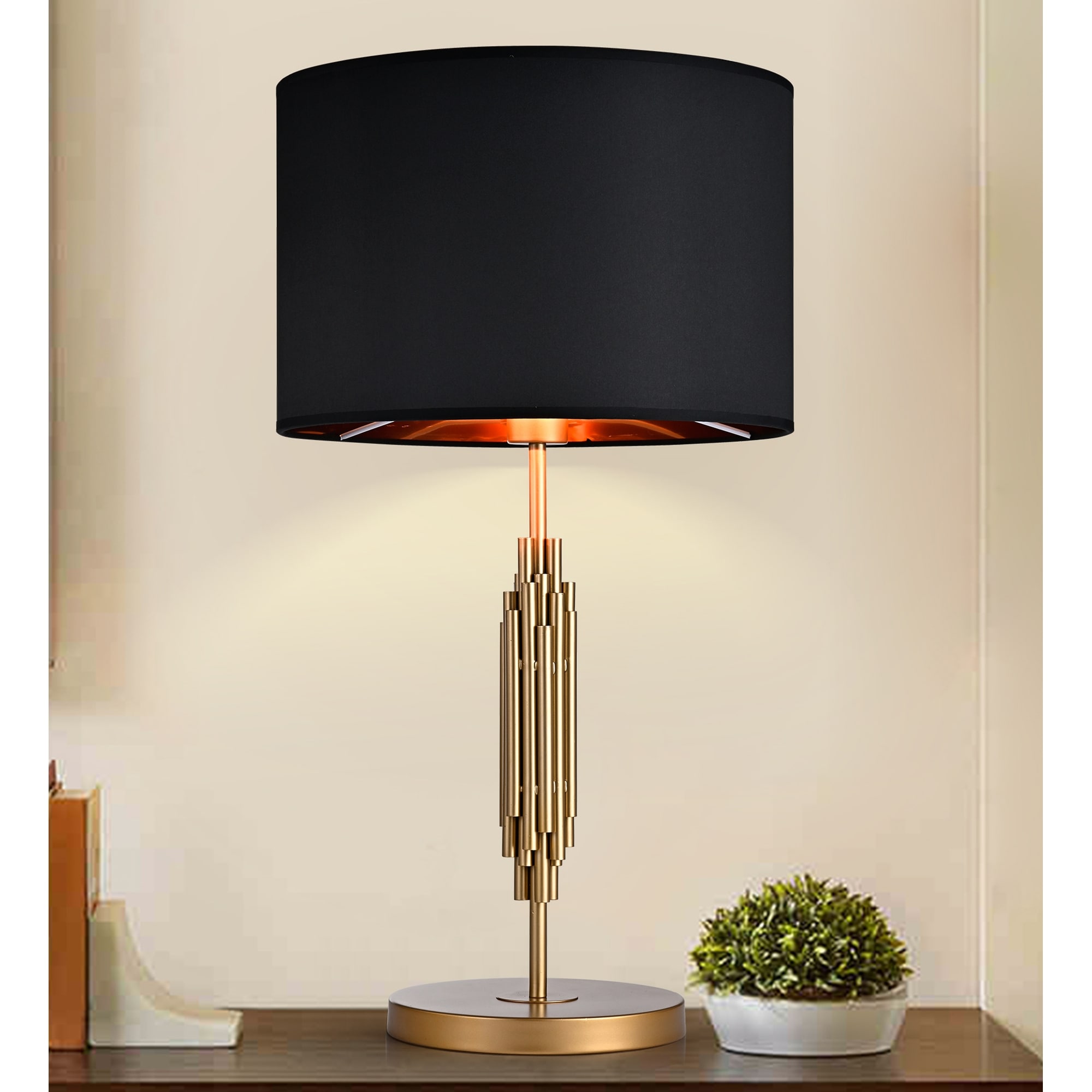 Trawbusaw lamp outlet