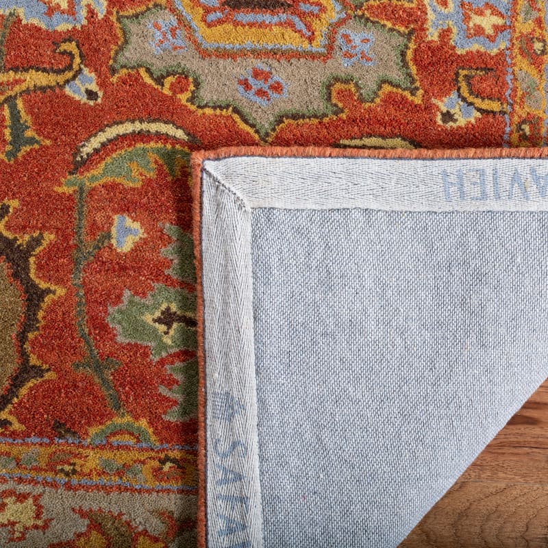 SAFAVIEH Handmade Heritage Dot Daisy Traditional Oriental Wool Rug