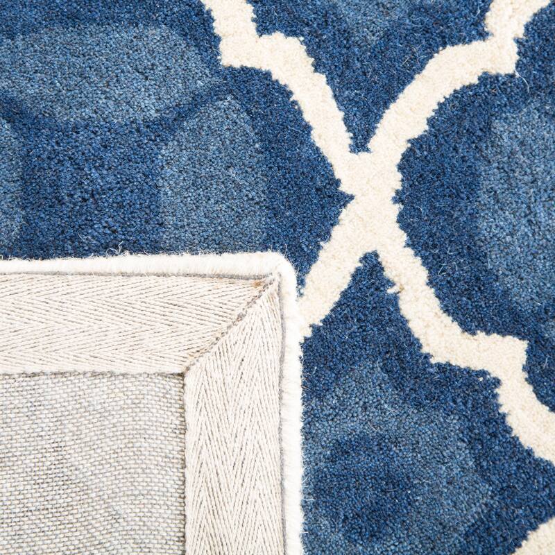SAFAVIEH Handmade Chatham Kader Modern Moroccan Wool Rug