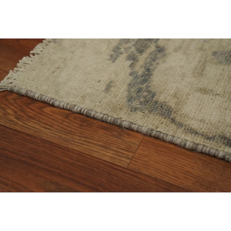 Hand Knotted Oriental 100% Wool Carpet Transitional Modern Beige & Ivories Oushak Area Rug - 5' 8'' X 3' 11''