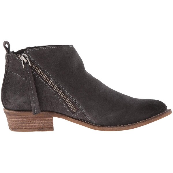 dolce vita sibil ankle bootie