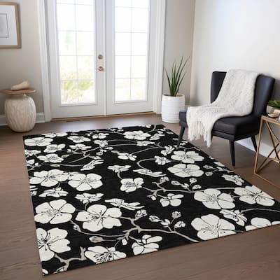 Machine Washable Indoor/ Outdoor Calm Floral Chantille Rug