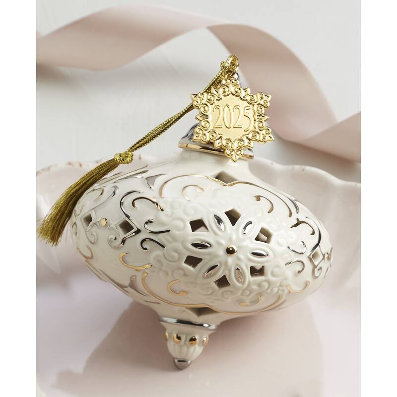 Lenox 2025 Lenox Annual Ornament