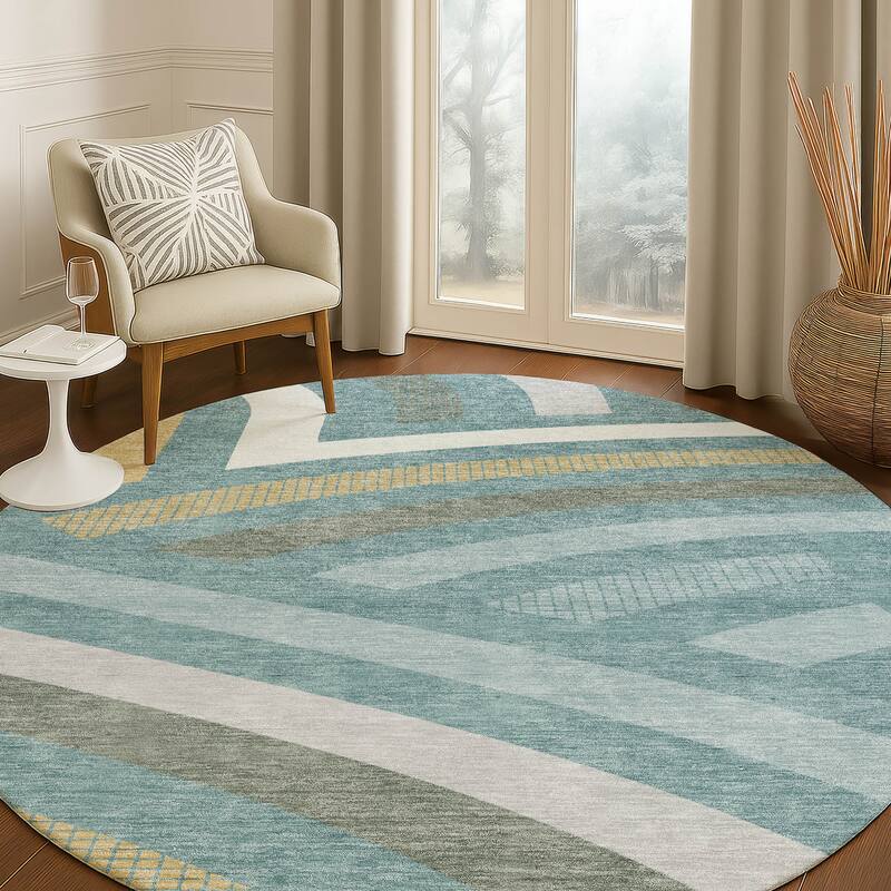 Machine Washable Indoor/ Outdoor Modern Jalen Chantille Rug