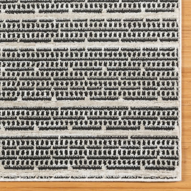 Gertmenian Missha Polyester Modern Tonal Ombre Solid High-Low Indoor Area Rug