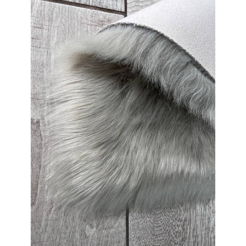 Silver Orchid Luxurious Faux Bison Skin Shag Rug
