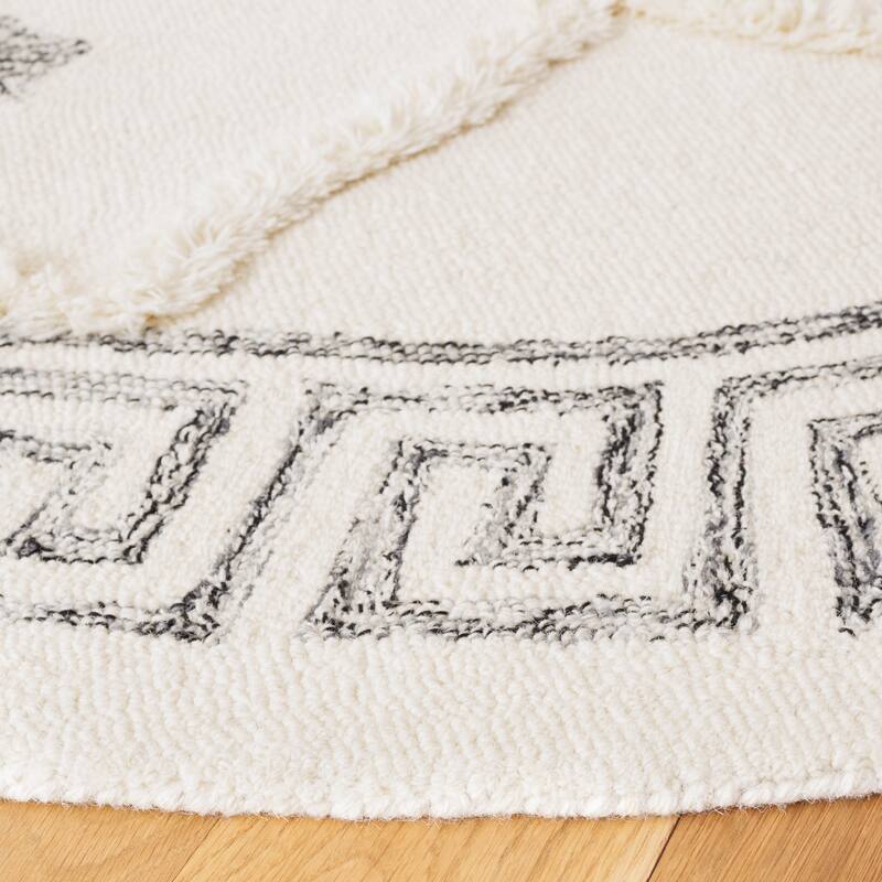 SAFAVIEH Handmade Casablanca Roseliese Wool Rug