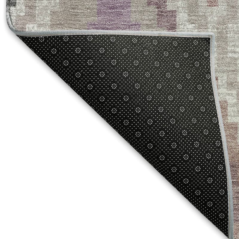 Machine Washable Indoor/ Outdoor Global Geo Chantille Rug