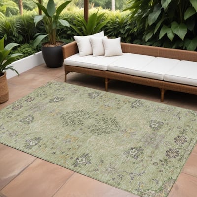 HomeRoots Floral Transitional Rectangle Outdoor Rug