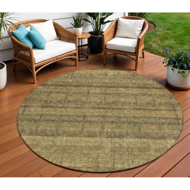 HomeRoots Striped Transitional Rectangle Outdoor Rug - 8' Round