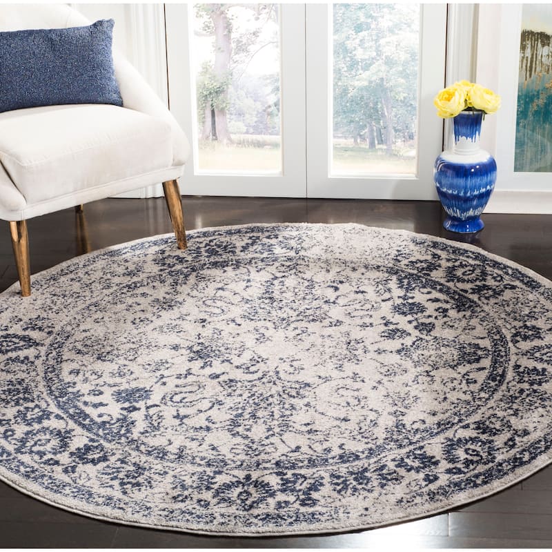 SAFAVIEH Adirondack Dakota Rustic Shabby Chic Distressed Rug - 4' x 4' Round - Grey/Navy