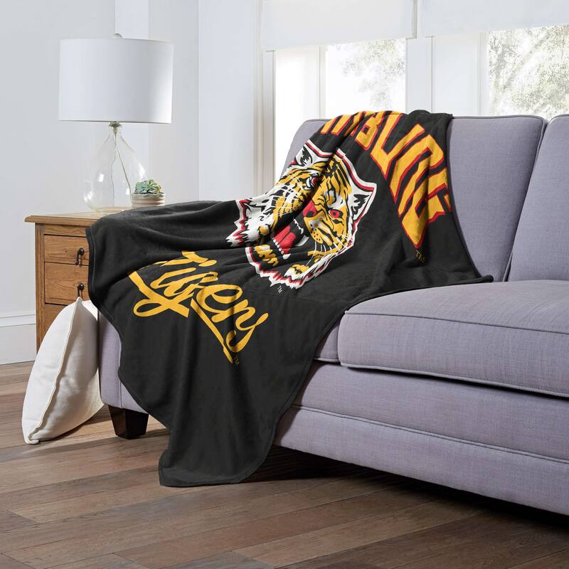 NCAA SWAC Alumni Silk Touch Throw Blanket
