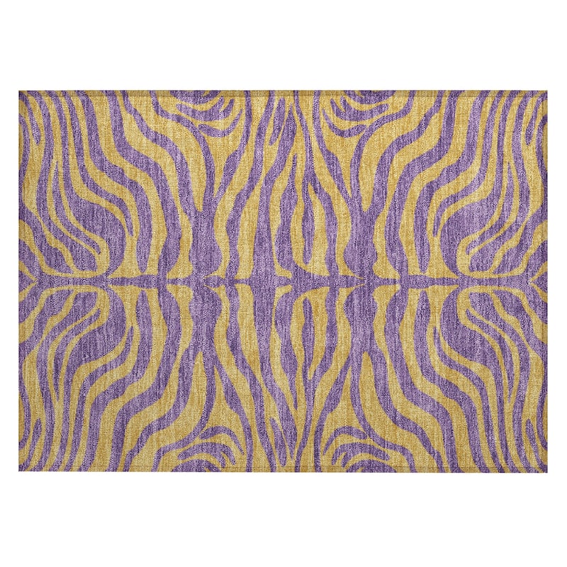 Machine Washable Indoor/ Outdoor Modern Animal Print Chantille Rug