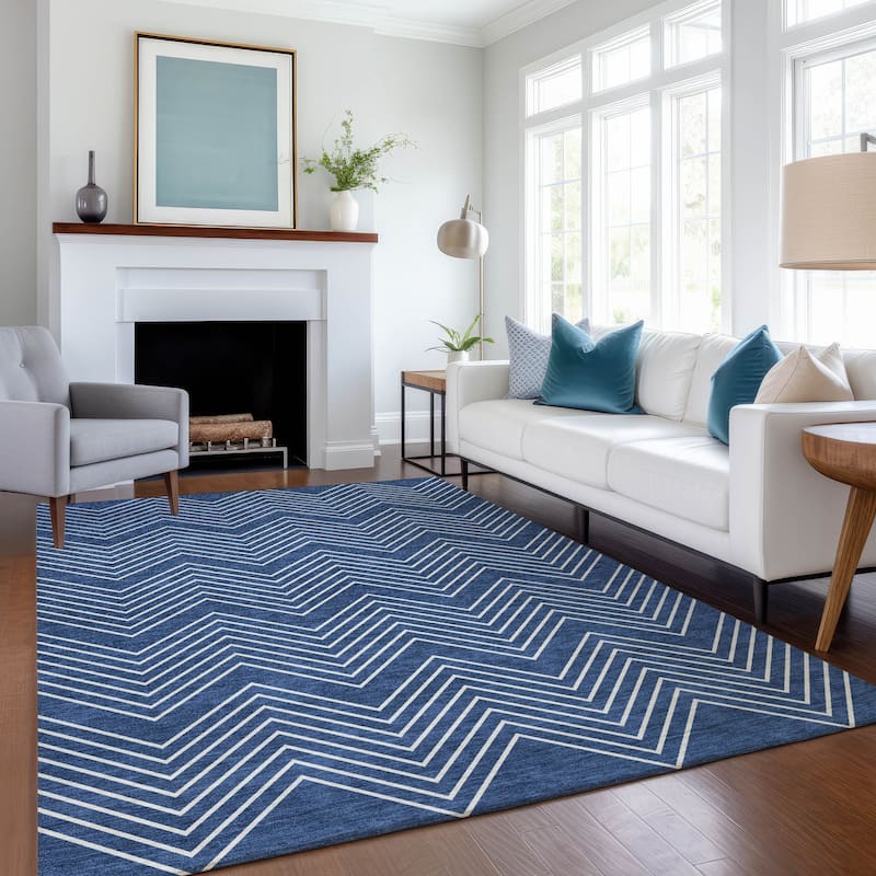 Machine Washable Indoor/ Outdoor Modern Chevron Chantille Rug