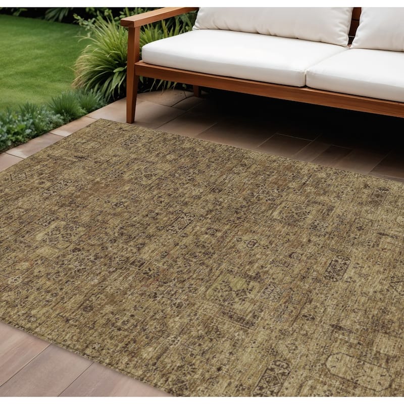 HomeRoots Floral Transitional Rectangle Outdoor Rug - 8' X 10'