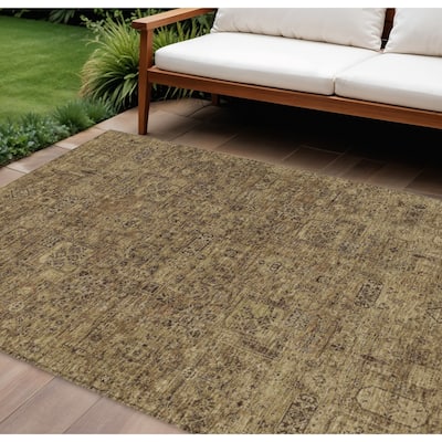 HomeRoots Floral Transitional Rectangle Outdoor Rug