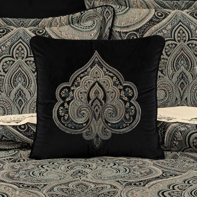 Vincenzo 18" Square Decorative Throw Pillow