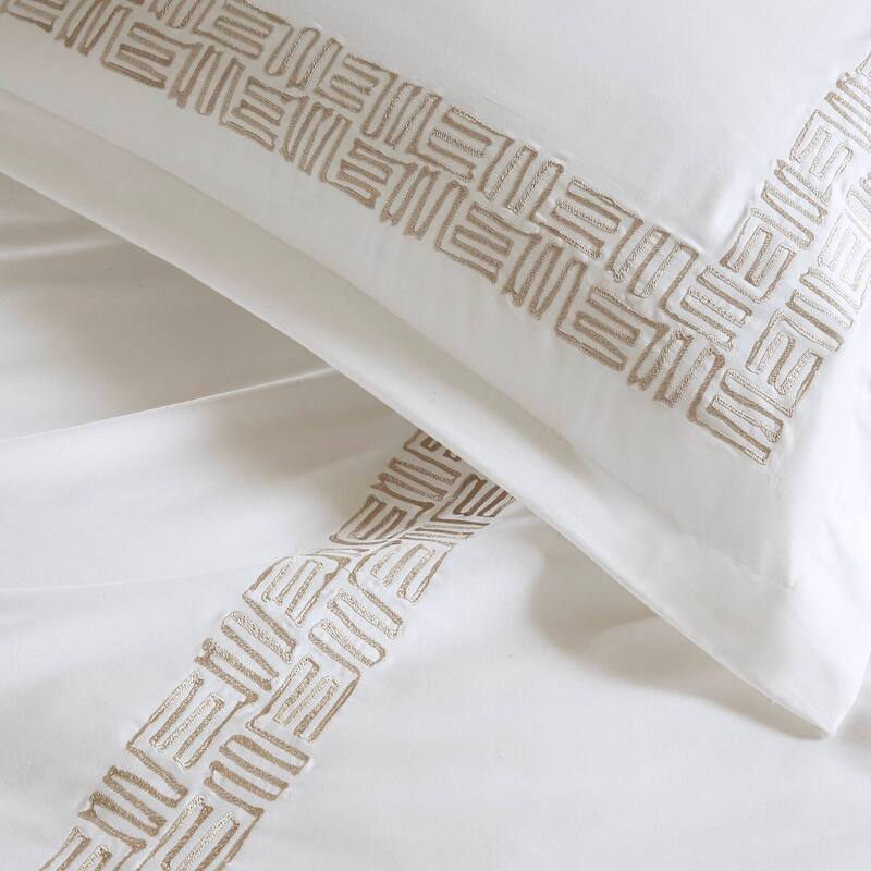 Harbor House Nile 4 Piece Cotton Sateen With Embroidery Oversized Comforter Set