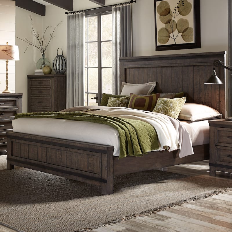 Thornwood Hills Rock Beaten Gray with Saw Cuts Queen Panel Bed - Queen
