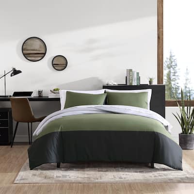 Eddie Bauer Skyline Stripe Reversible Green Comforter Set