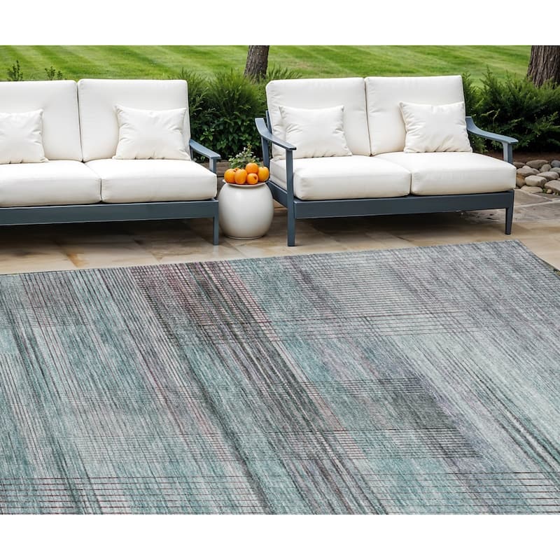 HomeRoots Striped Transitional Rectangle Outdoor Rug - 9' X 12'