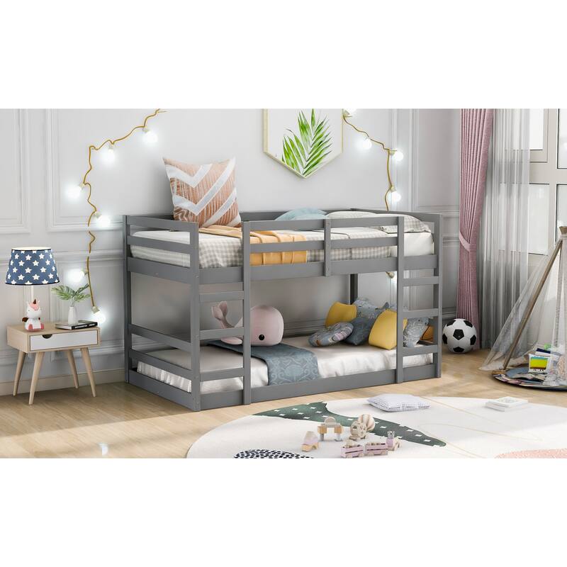 Solid Wood Twin Over Twin/Full Over Full Bunk Bed with Ladder and Safety Guardrails