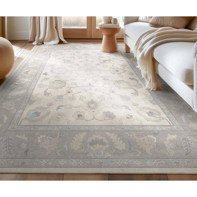 Well Woven Ushak Konya Updated Traditional Pastel Flat-Weave Area Rug - 7'7" x 9'10" - Cream Grey