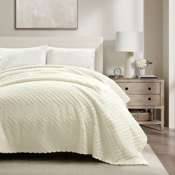 slide 2 of 10, Lush Decor Super Cozy Ultra Soft Sherpa Jacquard Geo Bedspread/Blanket Ivory - King/Cal King